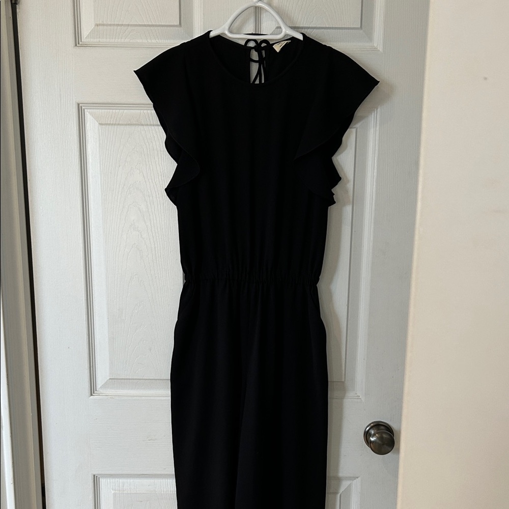 Aritzia - Wilfred Black Ruffled-Sleeve Jumpsuit
